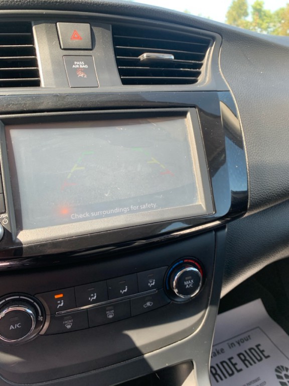 2019 Nissan Sentra Image 13