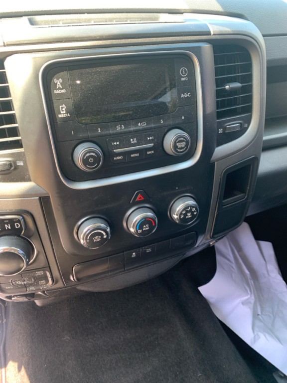 2014 RAM 1500 Image 13