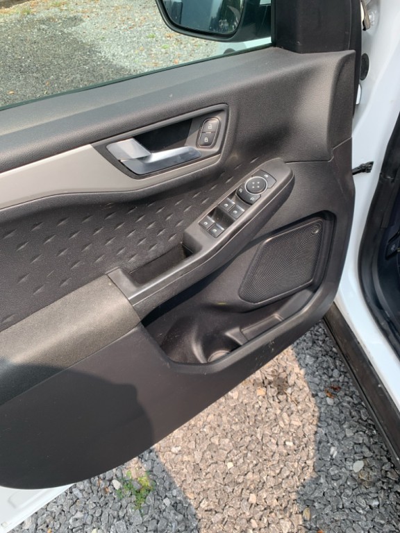 2020 Ford Escape Image 5