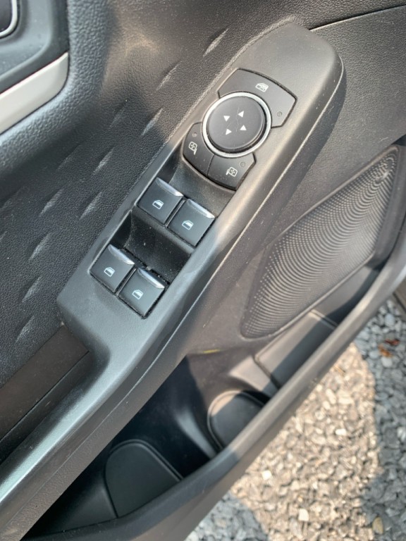 2020 Ford Escape Image 6