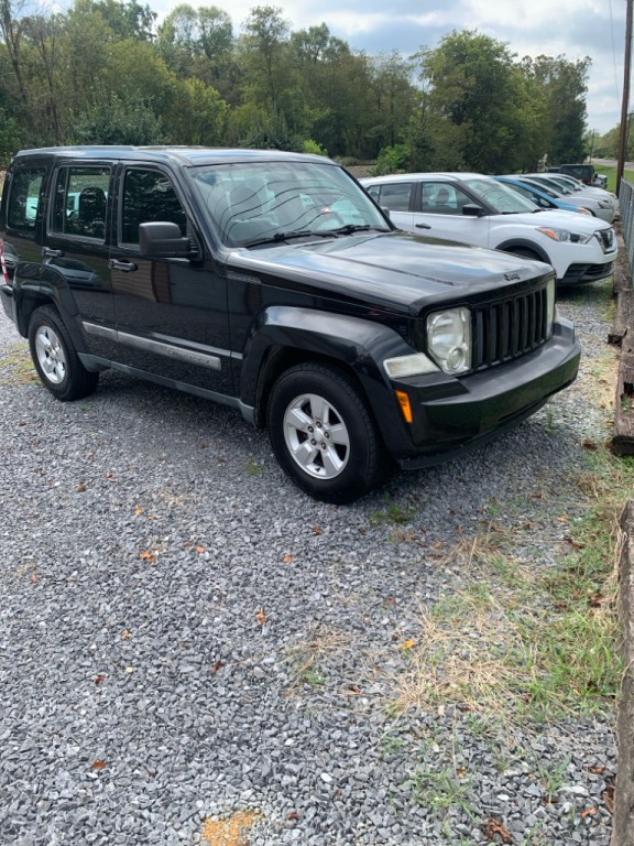 2011 Jeep Liberty Image 1