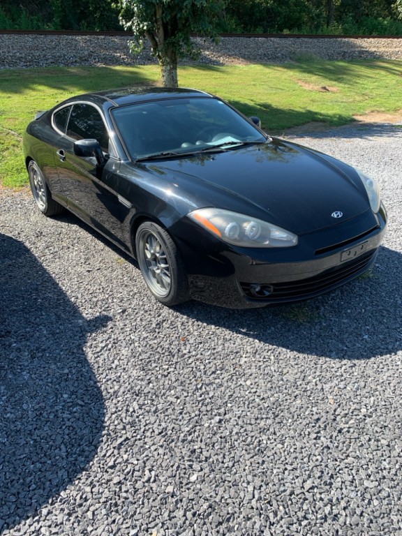2008 Hyundai Tiburon Image 2