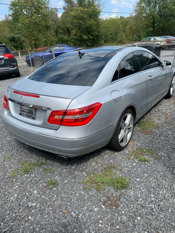 2011 Mercedes-Benz E-Class Image 13