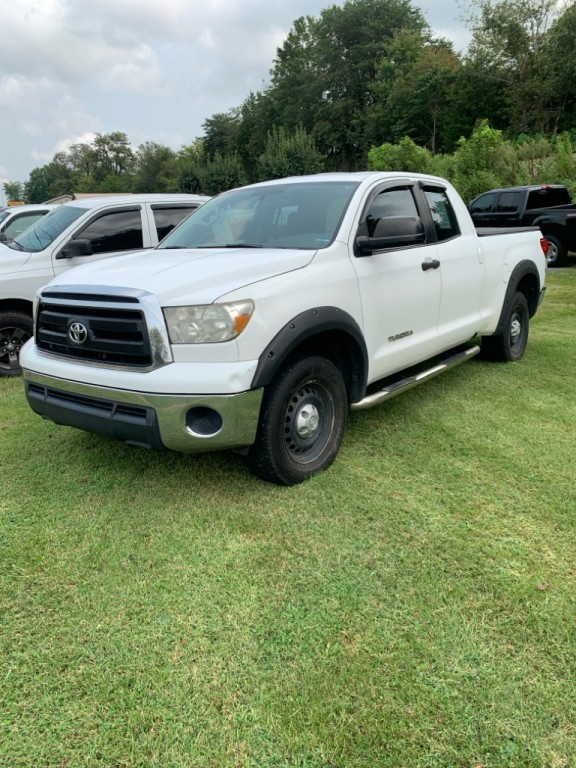 2010 Toyota Tundra Image 2