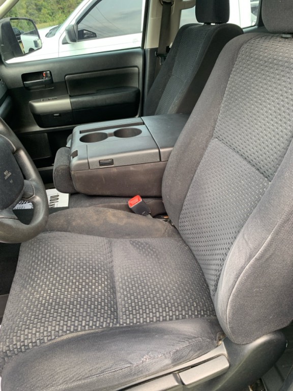 2010 Toyota Tundra Image 8