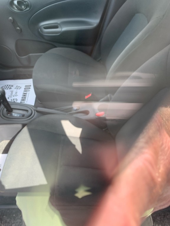 2015 Nissan Versa Image 22