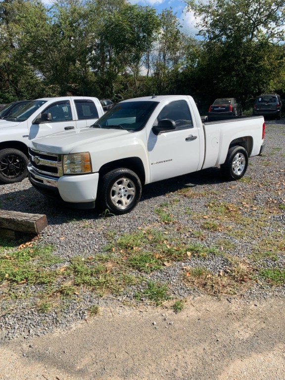 2009 Chevrolet Silverado 1500 Image 1