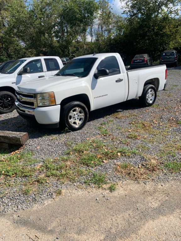 2009 Chevrolet Silverado 1500 Image 2