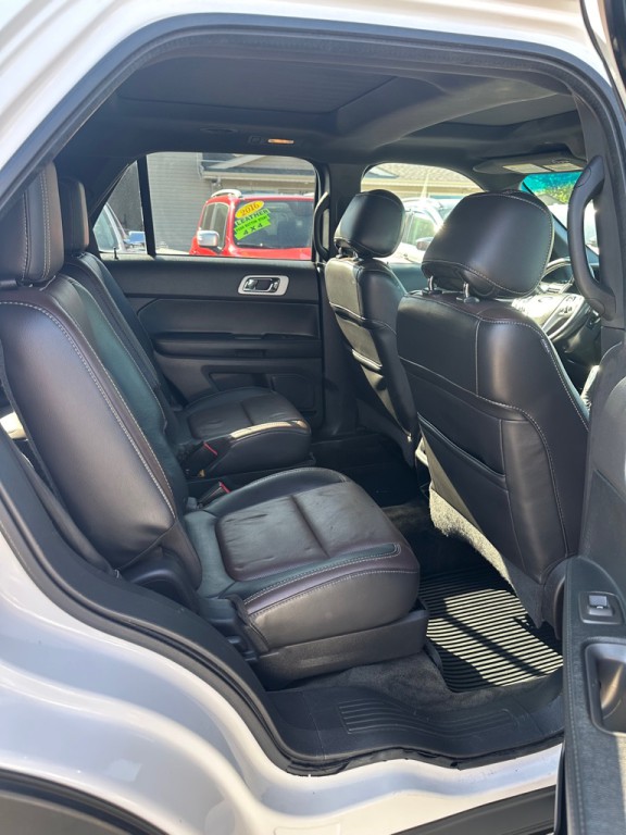 2014 Ford Explorer Image 9
