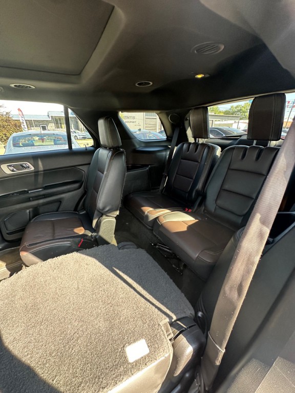 2014 Ford Explorer Image 10