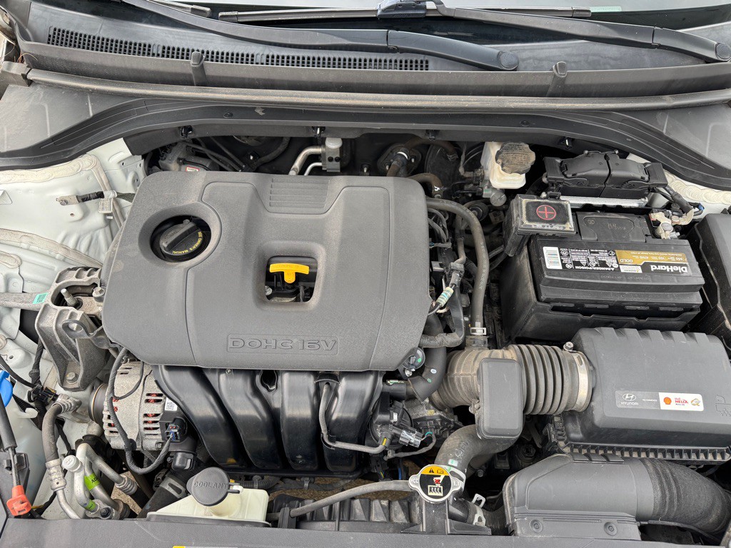 2019 Hyundai Elantra Image 7
