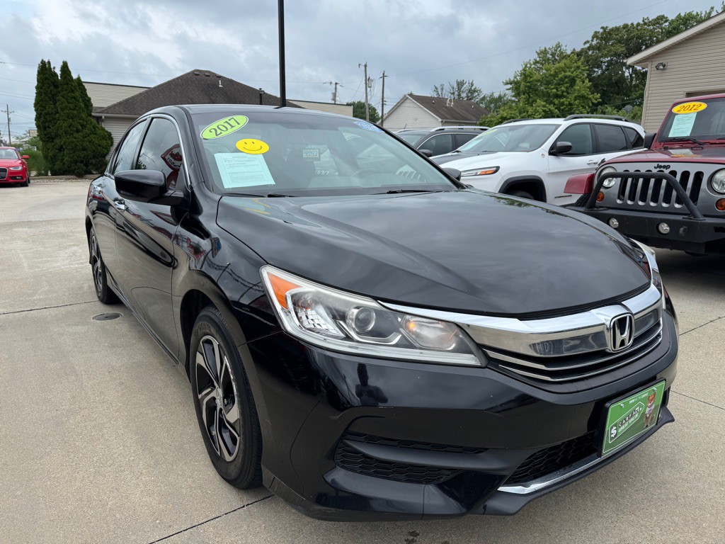 2017 Honda Accord Image 1