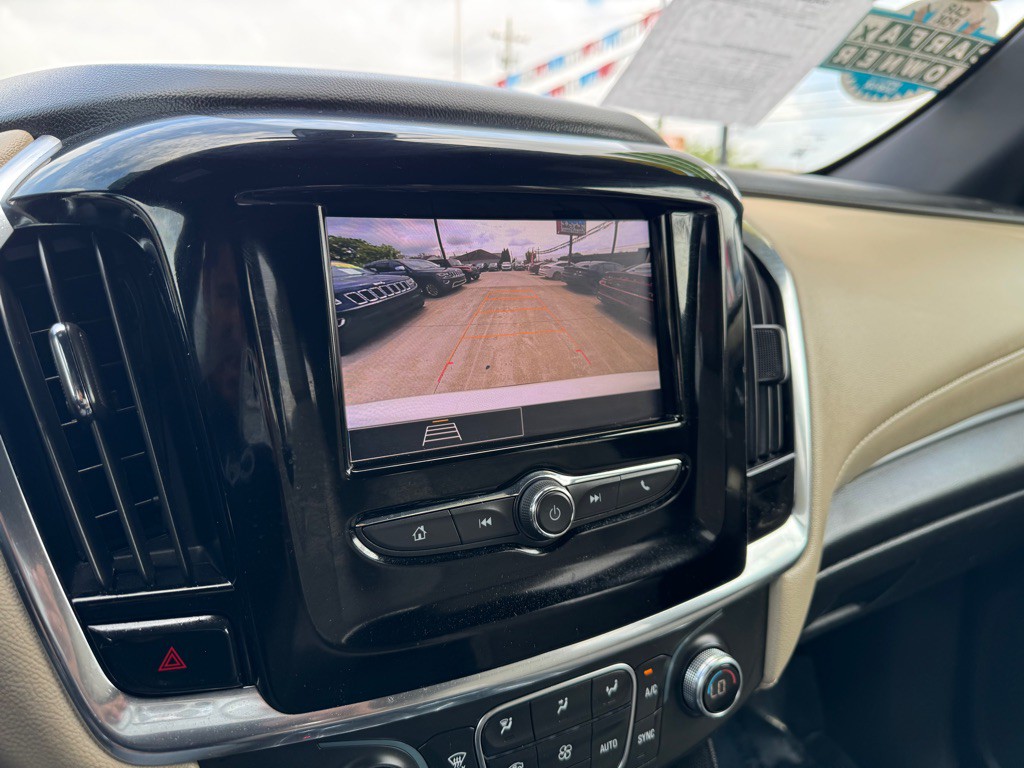2023 Chevrolet Traverse Image 4