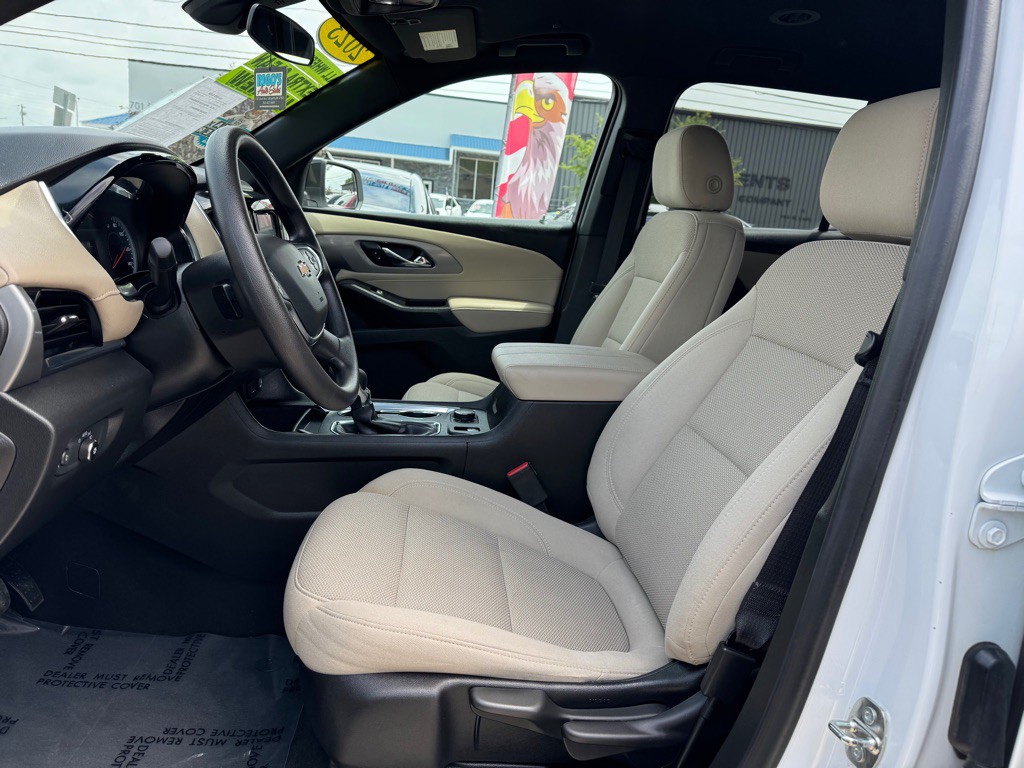 2023 Chevrolet Traverse Image 6