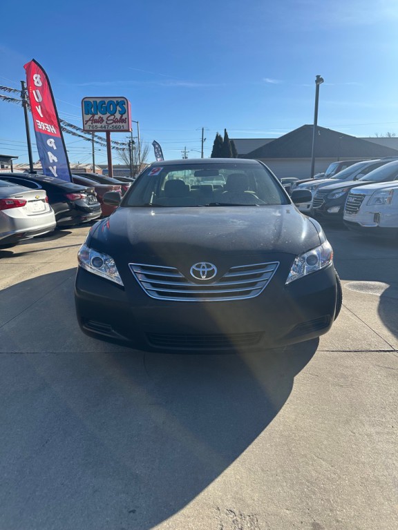 2009 Toyota Camry Image 2