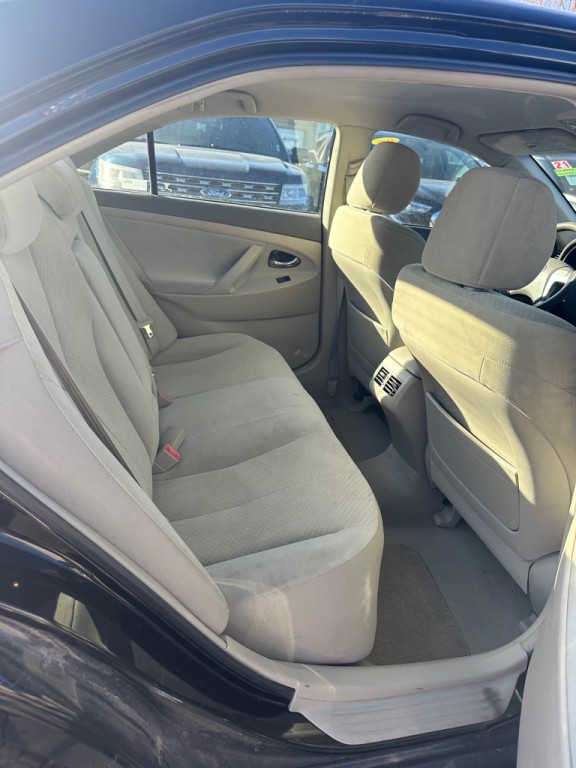 2009 Toyota Camry Image 9