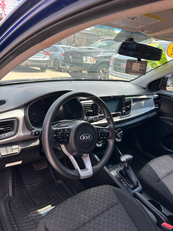 2020 Kia Rio Image 12