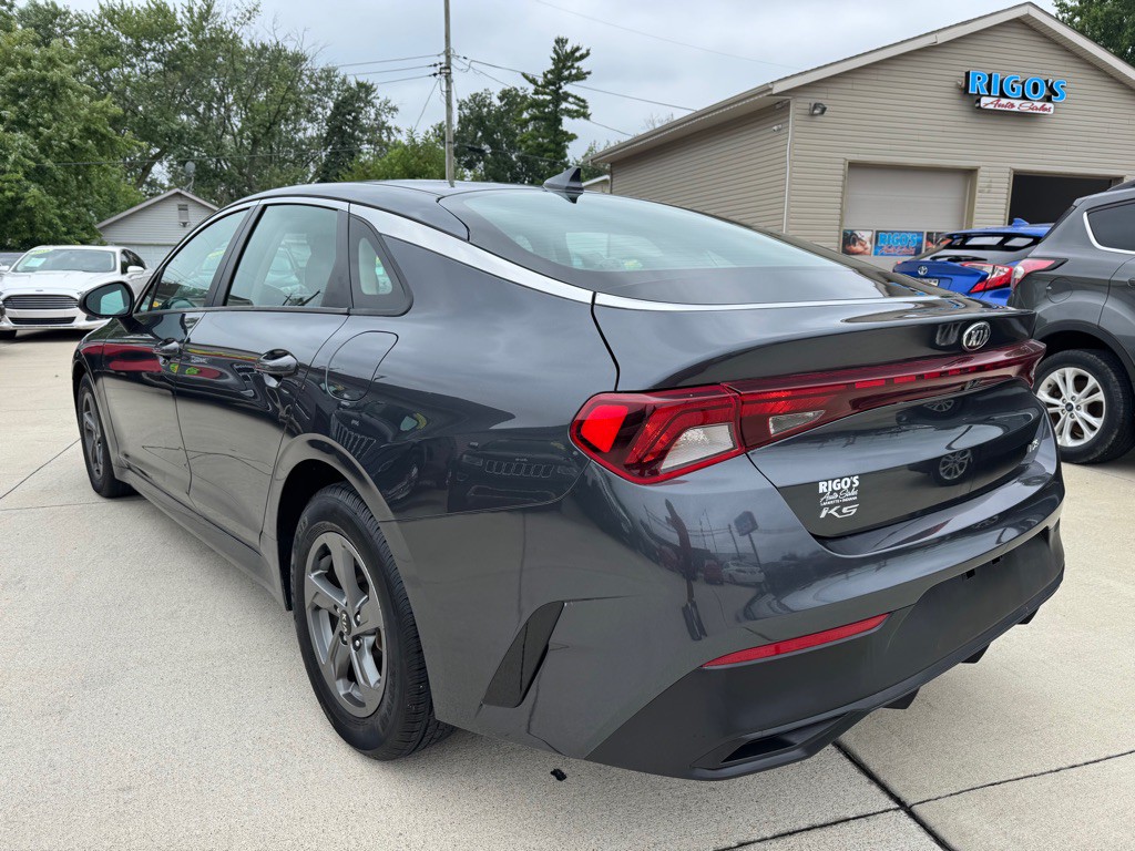 2021 Kia K5 Image 9