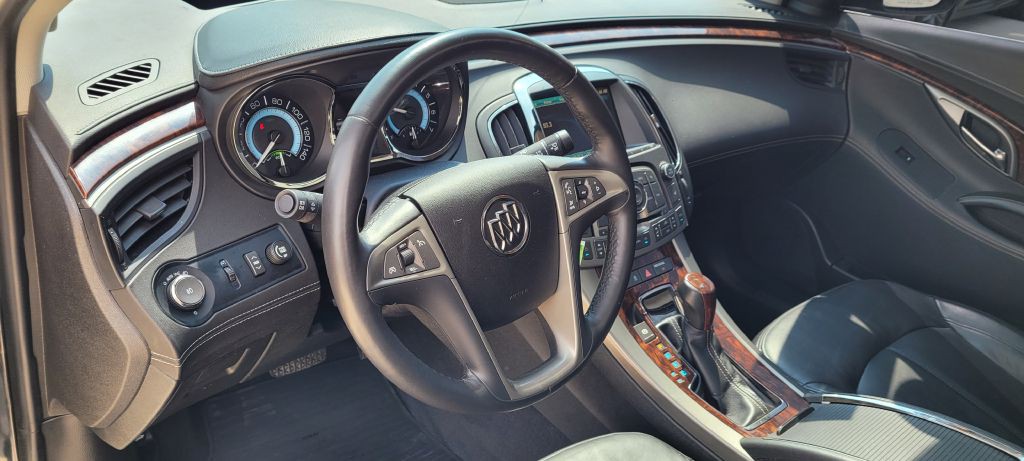 2013 Buick Lacrosse Image 9