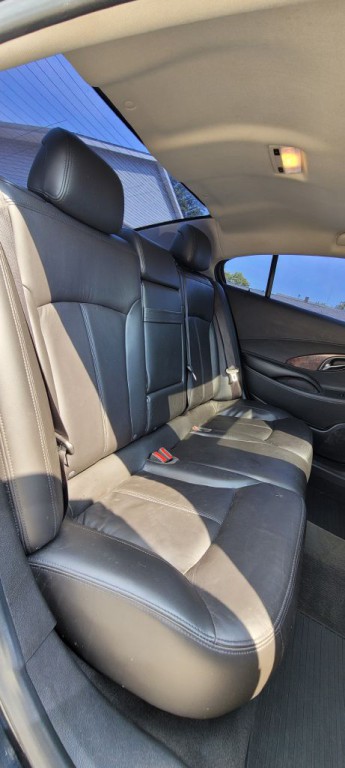 2013 Buick Lacrosse Image 13