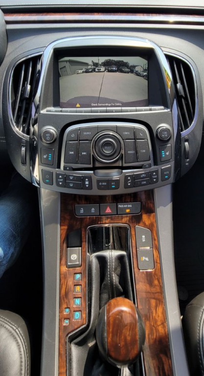 2013 Buick Lacrosse Image 16