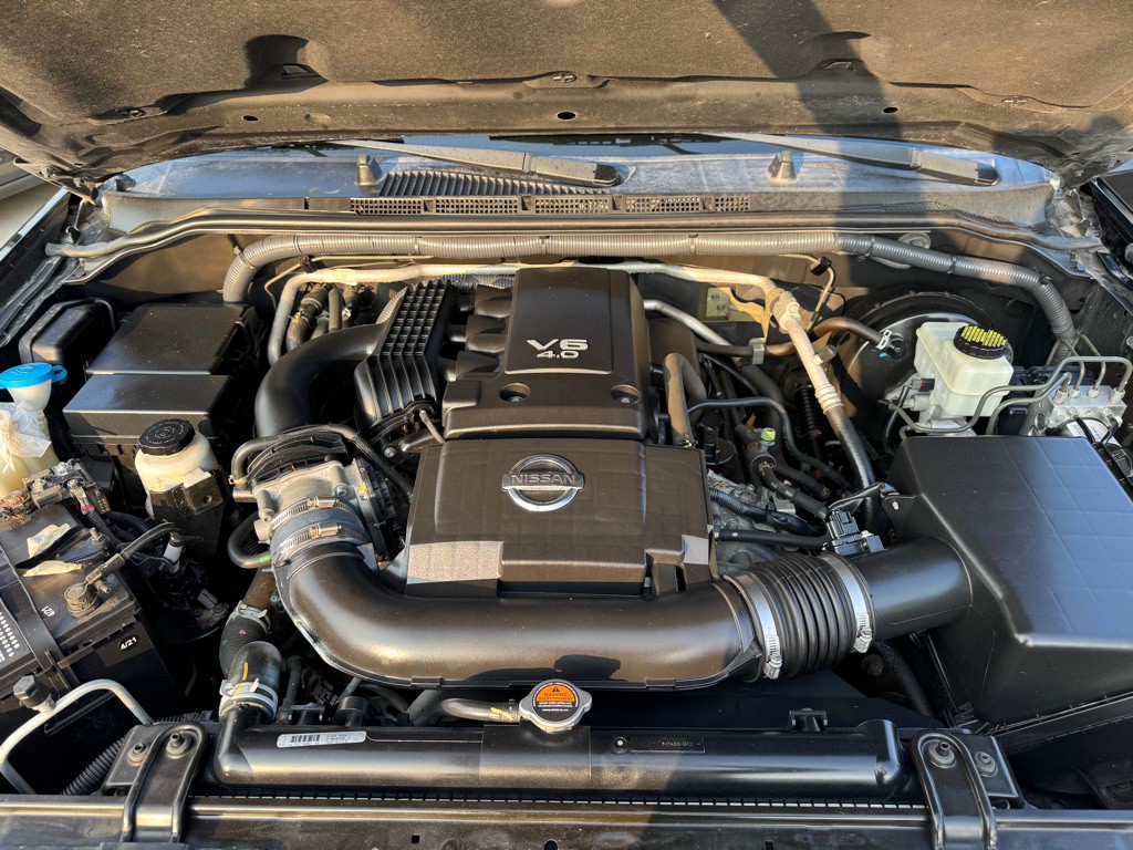 2014 Nissan Frontier Image 9