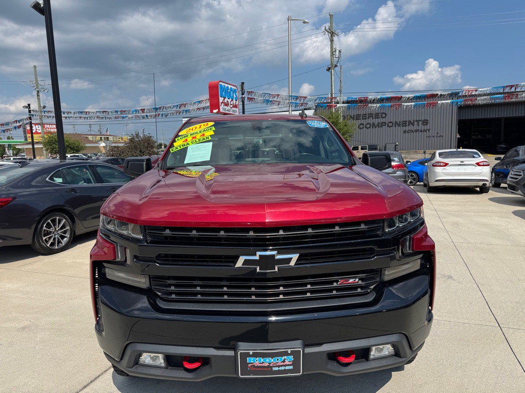 2019 Chevrolet Silverado 1500 Image 2