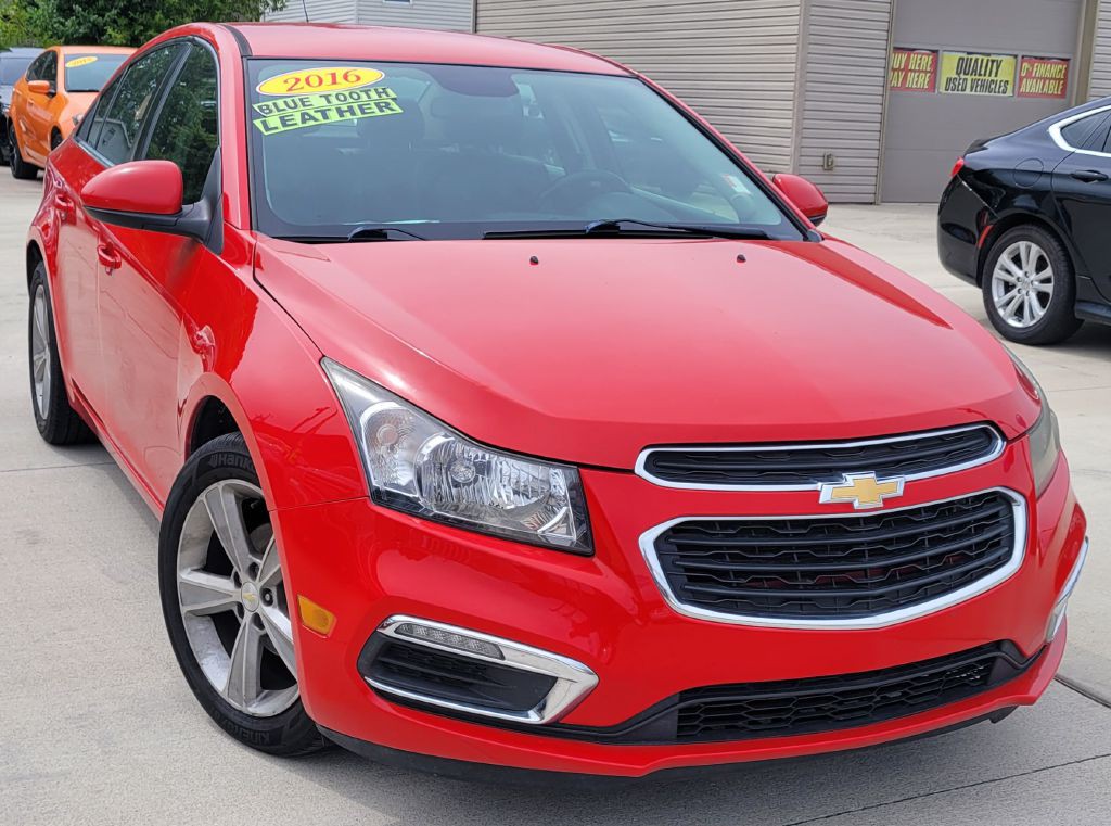 2016 Chevrolet Cruze Image 1