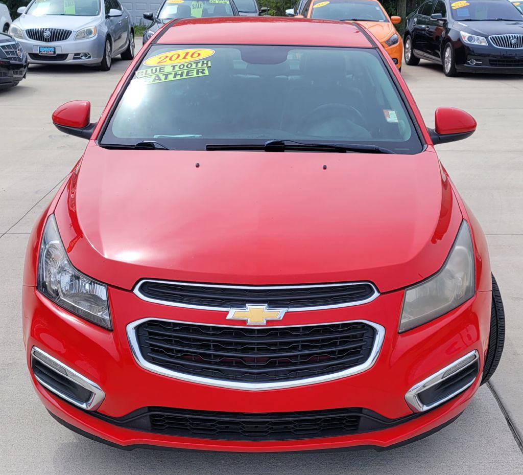 2016 Chevrolet Cruze Image 3