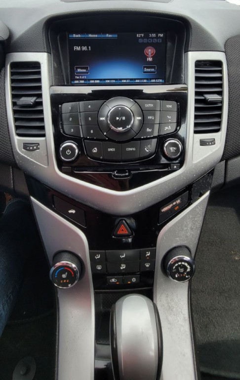 2016 Chevrolet Cruze Image 16