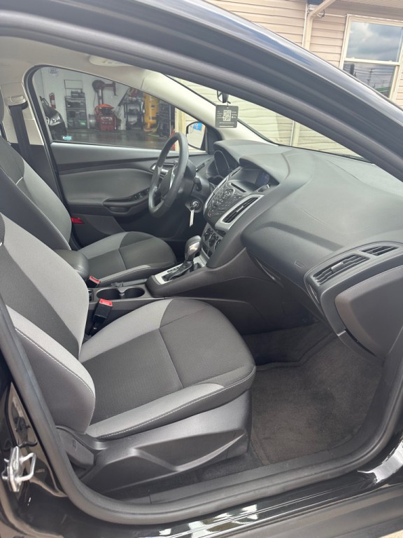 2014 Ford Focus Image 8