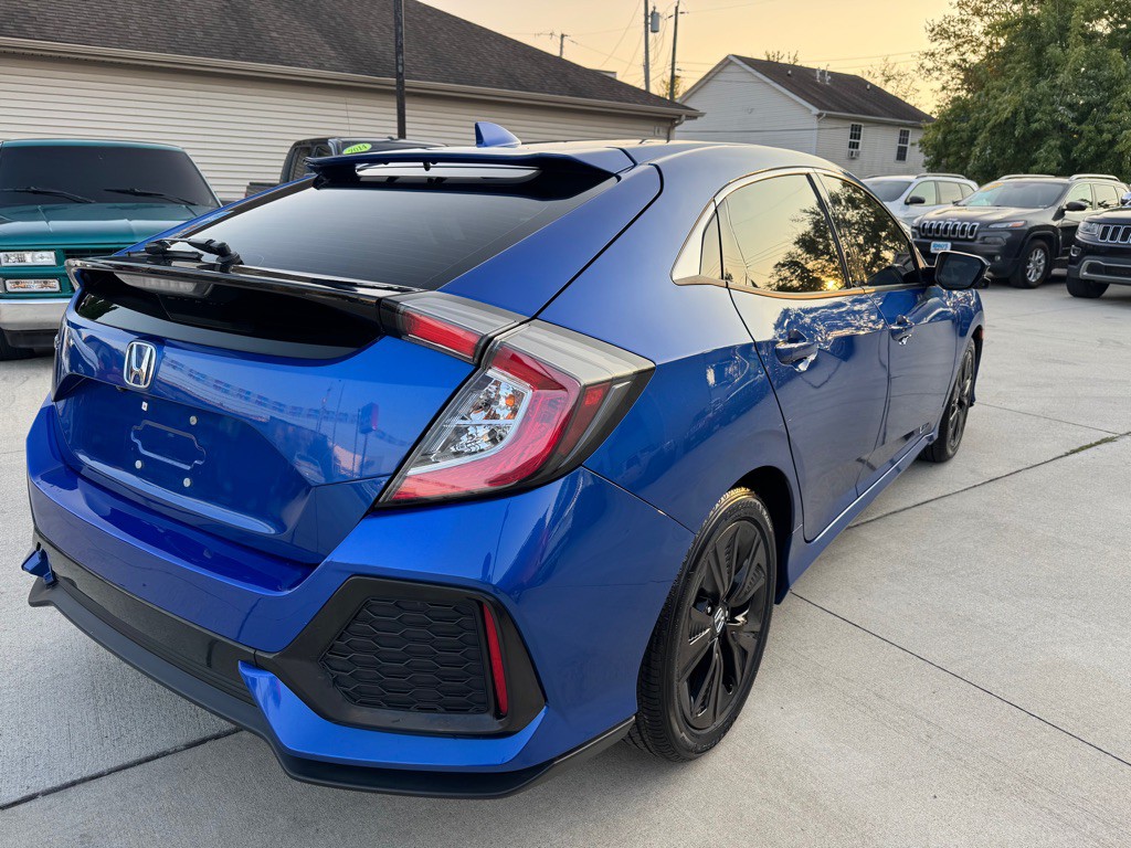 2018 Honda Civic Image 11