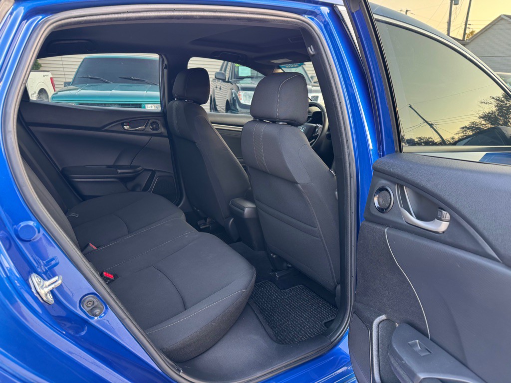 2018 Honda Civic Image 13