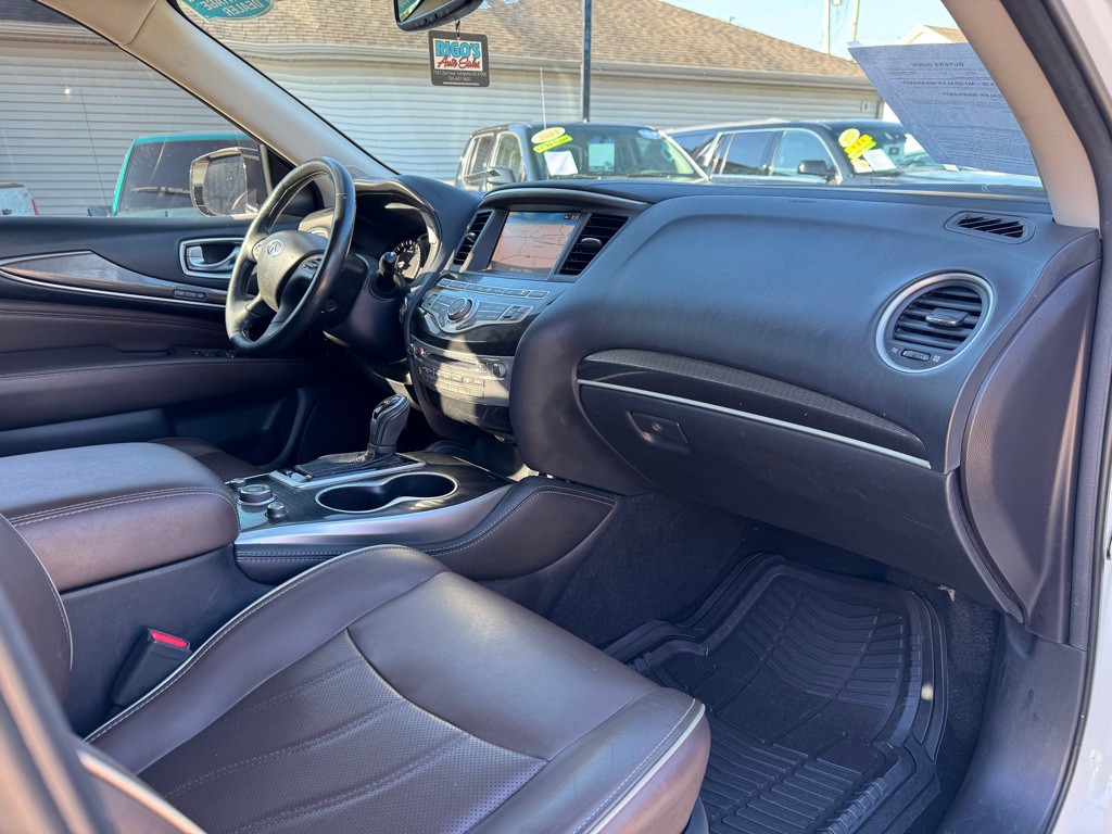 2017 INFINITI QX60 Image 7