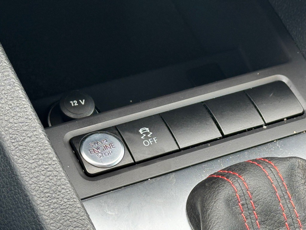 2013 Volkswagen Jetta Image 12