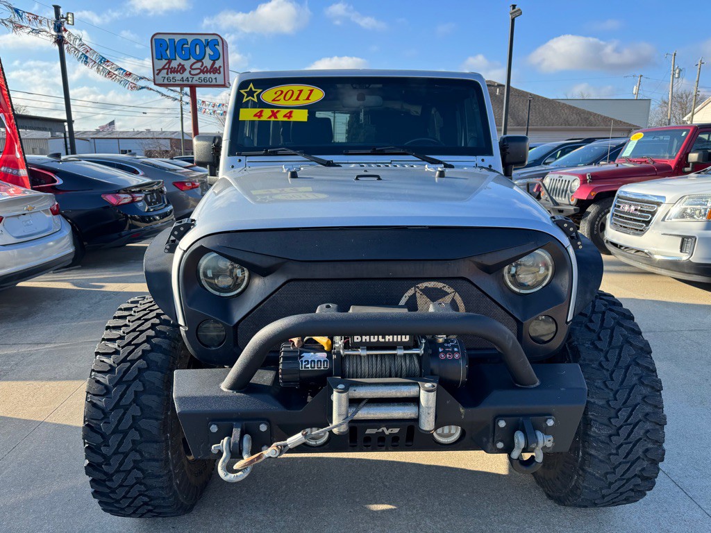 2011 Jeep Wrangler Image 2