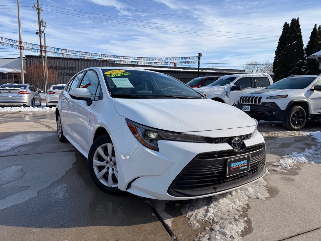2024 Toyota Corolla Image 1