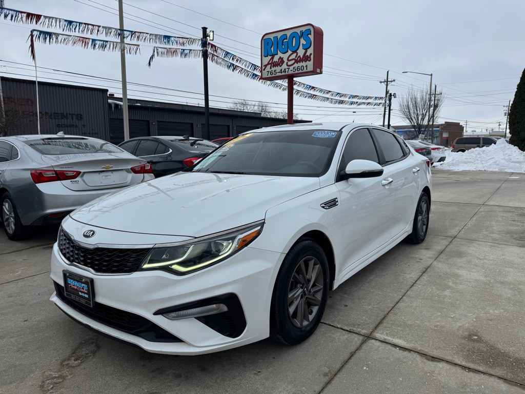 2020 Kia Optima Image 3