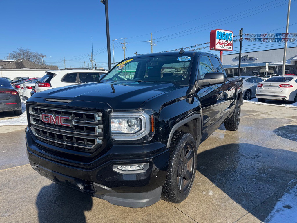 2017 GMC Sierra Image 2