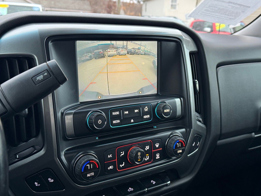 2015 Chevrolet Silverado 1500 Image 9