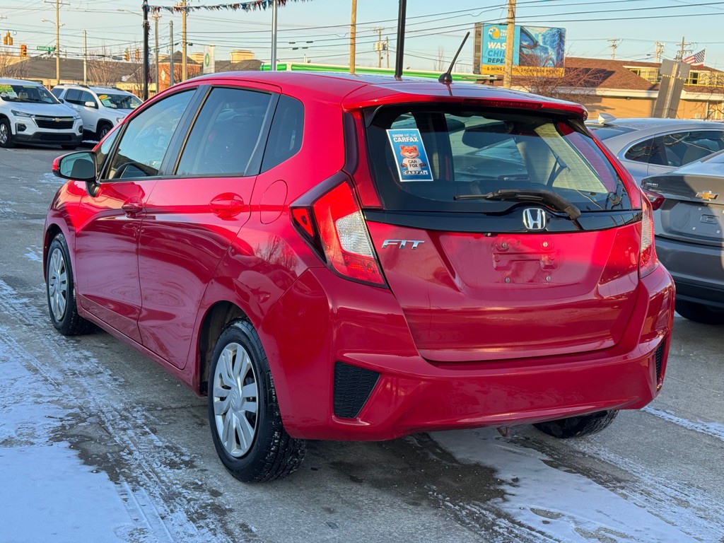2015 Honda Fit Image 6