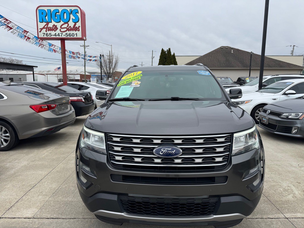 2017 Ford Explorer Image 2