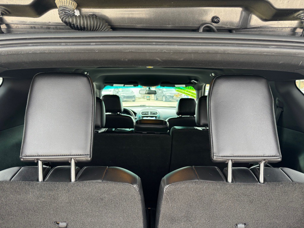 2017 Ford Explorer Image 12
