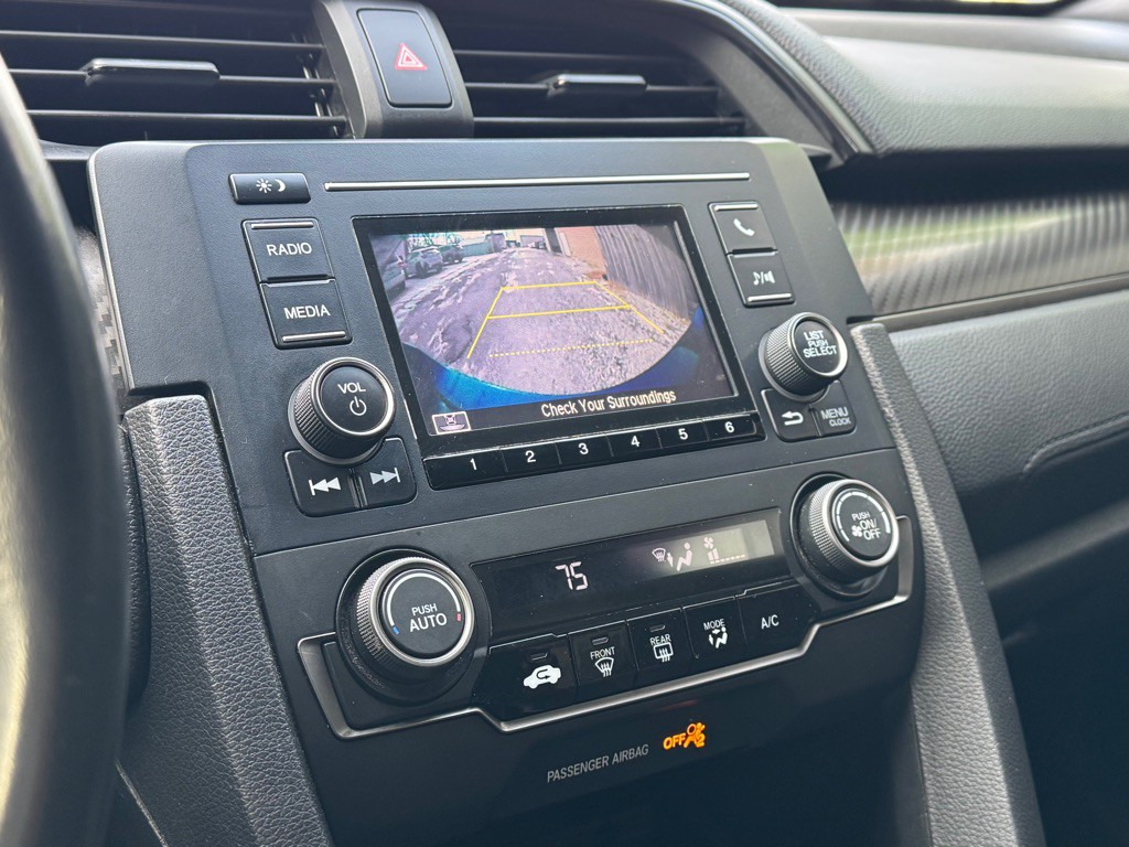 2018 Honda Civic Image 3