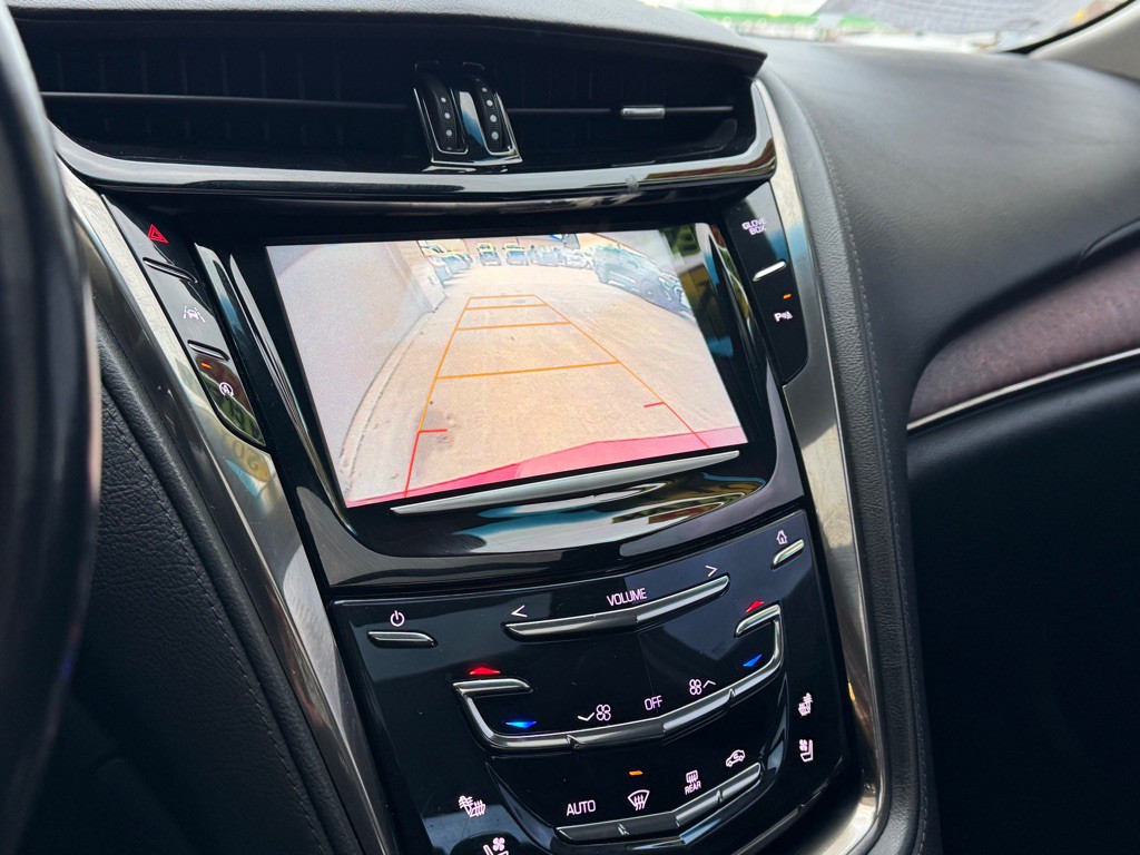 2017 Cadillac CTS Image 8