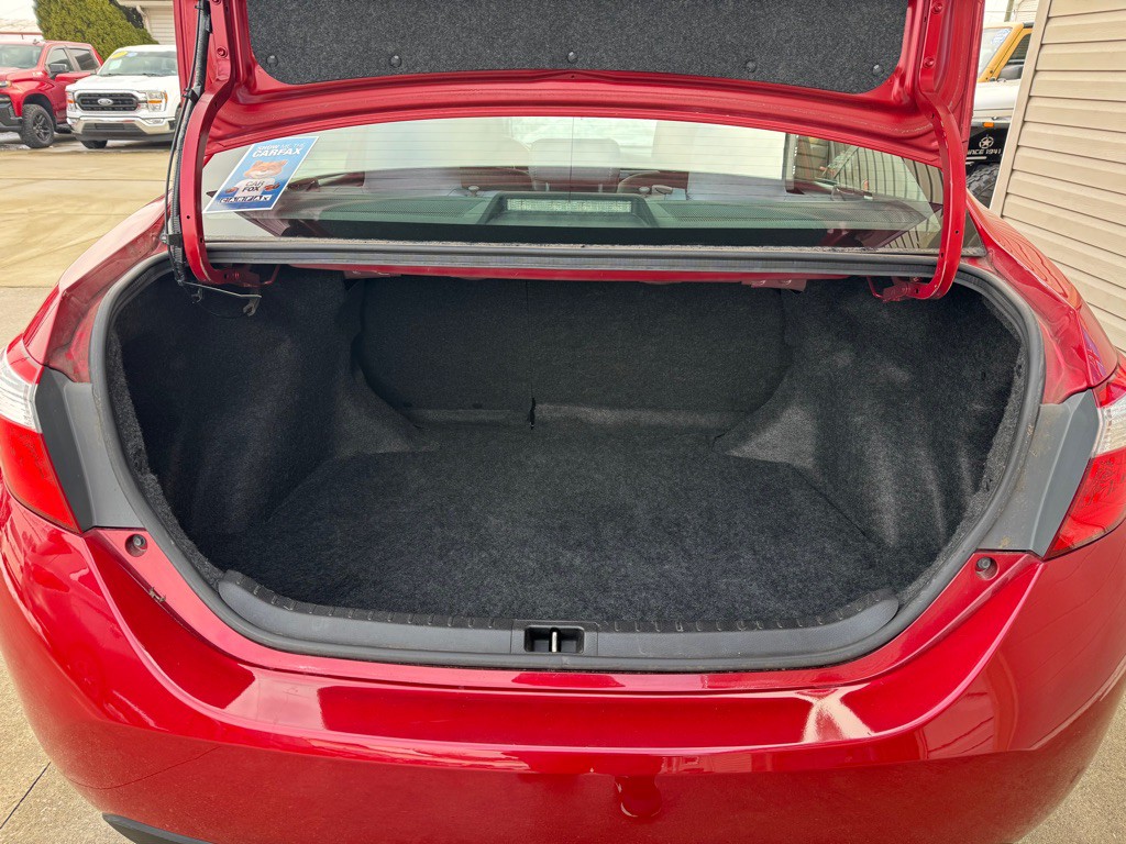 2015 Toyota Corolla Image 12