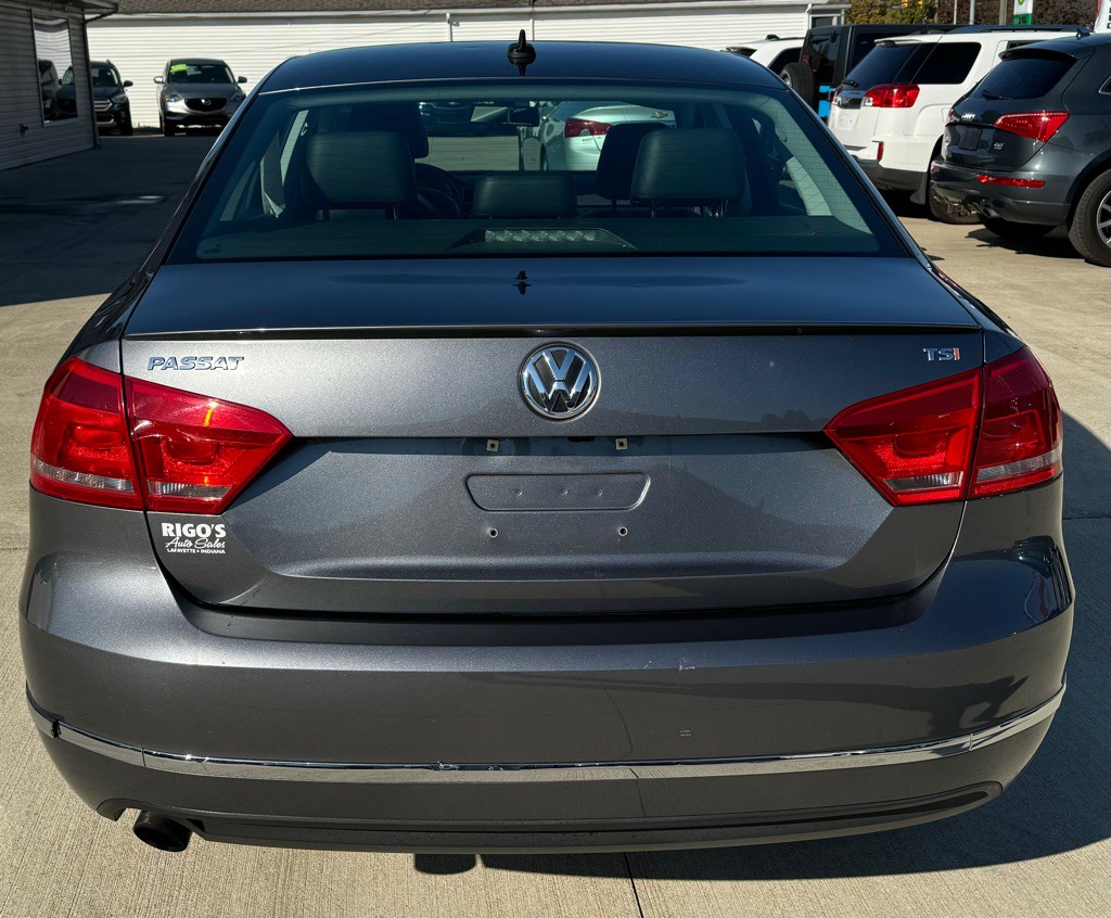 2015 Volkswagen Passat Image 5