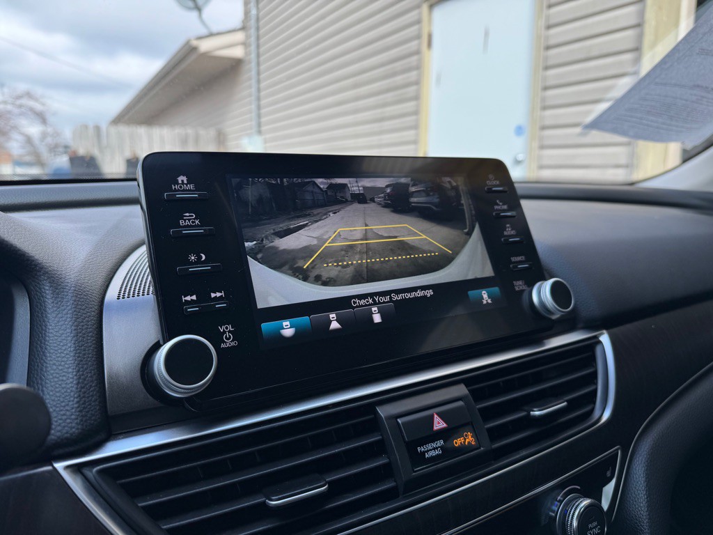 2018 Honda Accord Image 12