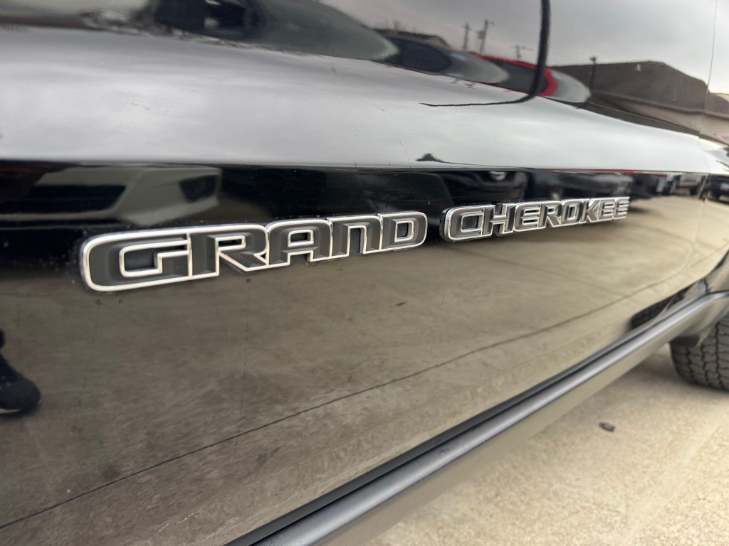 2020 Jeep Grand Cherokee Image 7