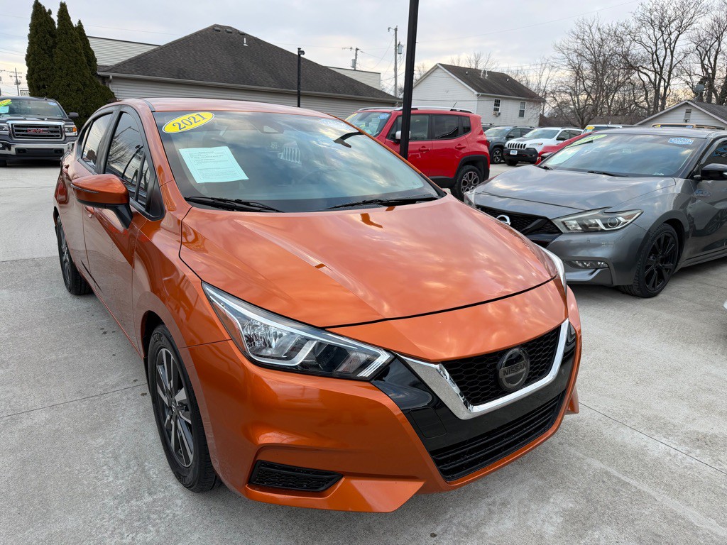 2021 Nissan Versa Image 1
